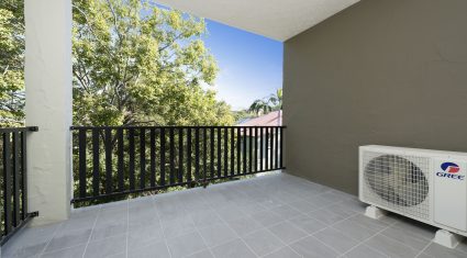 11 Lyons Terrace WINDSOR , QLD 4030 AUS