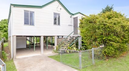 18 Enright Street Oxley , QLD 4075 AUS