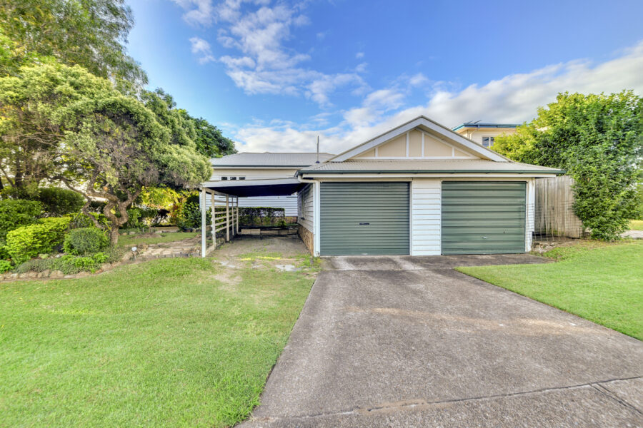 2 Abbey Street Eastern Heights , QLD 4305 AUS