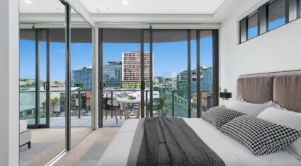 303/50 Mclachlan Street Fortitude Valley , QLD 4006 AUS