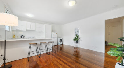 4/12 Little Maryvale Street Toowong , QLD 4066 AUS